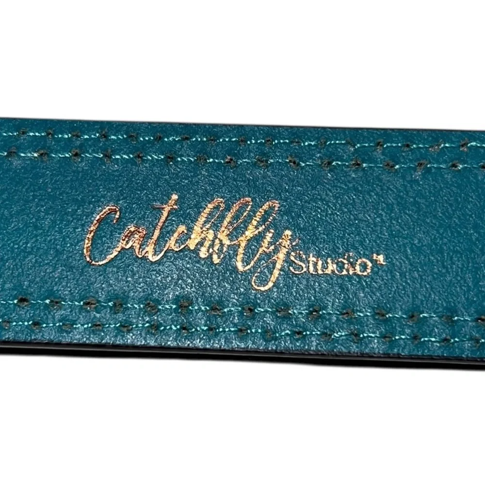 Catchfly Girls Arrow Black Embroidered Aqua Blue Sz M Leather Back Synthetic Top